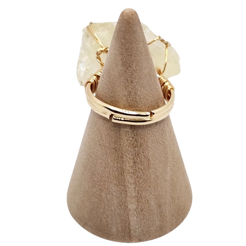 Bague en Citrine Brute – Rayonnement et Énergie Positive
