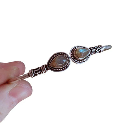 Bracelet en Labradorite - Protection et Élégance en Laiton Ajustable